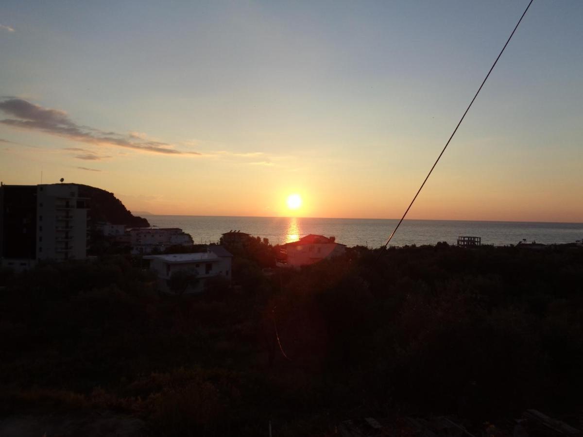 Bed and Breakfast Velco Bb Himara Exterior foto